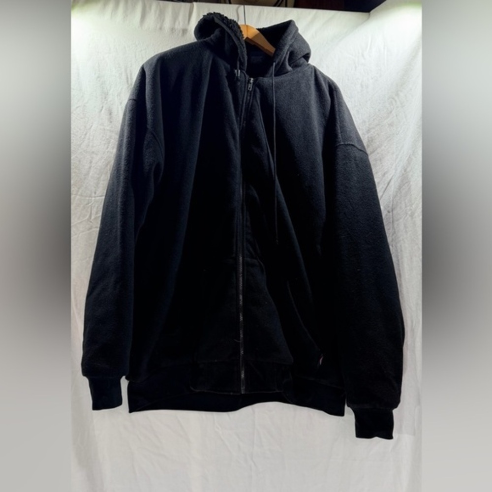 Men's Black Hooded Zip-Front Puffer Jacket